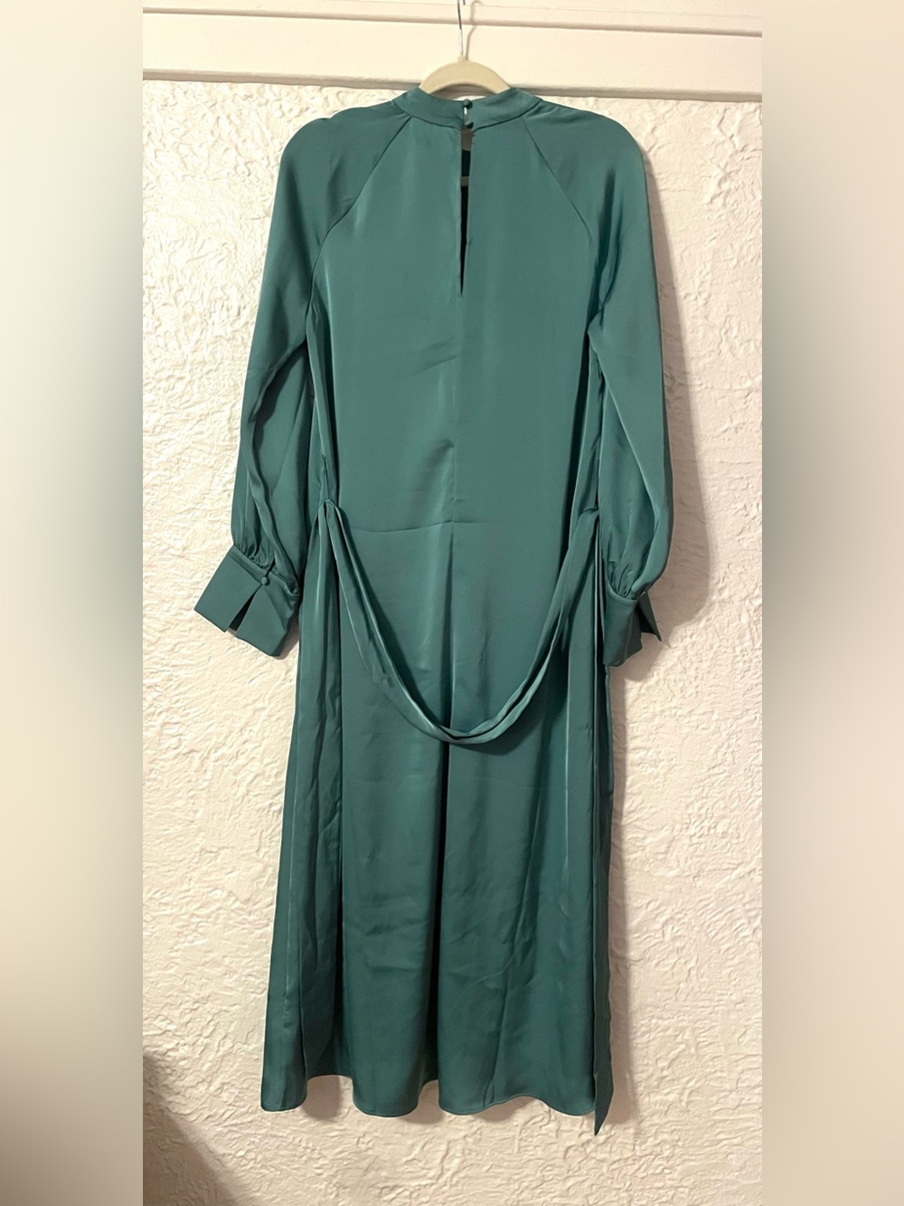 H&M Tie-belt Satin Long-Sleeve Midi Dress - Picture 4 of 4